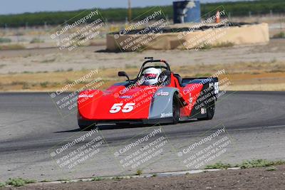 media/Jun-04-2022-CalClub SCCA (Sat) [[1984f7cb40]]/Group 3/Qualifying (Sweeper)/